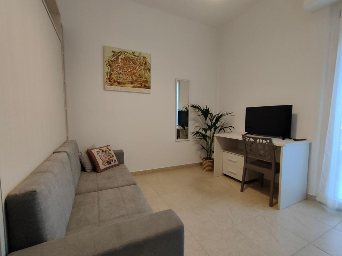 Apartamento La Casa Di Ewa - Pesaro Centro-Mare Exterior foto