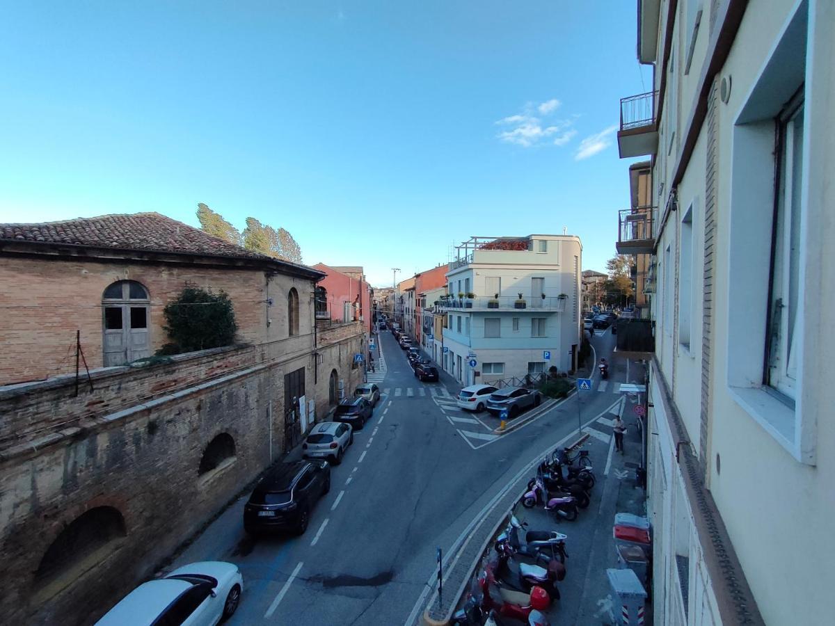 Apartamento La Casa Di Ewa - Pesaro Centro-Mare Exterior foto